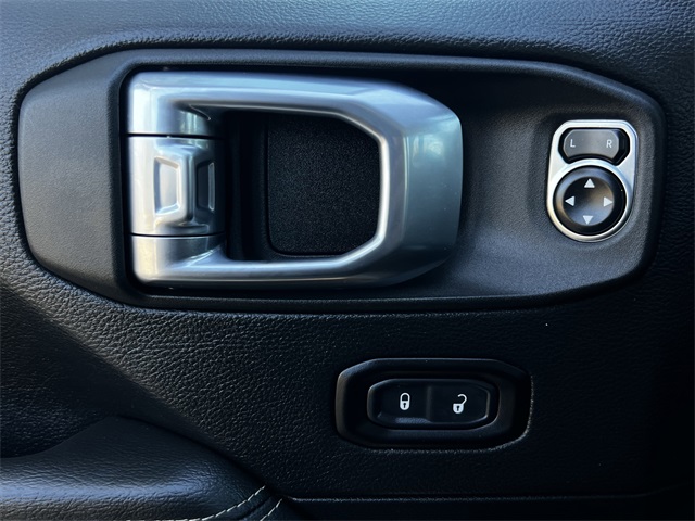 2021 Jeep Gladiator Overland Gray at Shottenkirk Kia Fort Bend