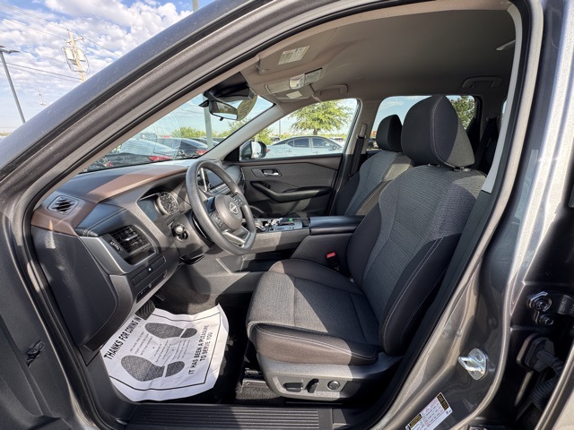 2023 Nissan Rogue Platinum photo 43