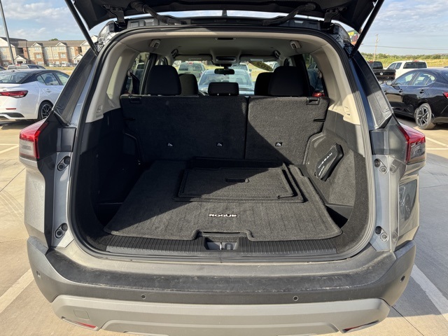 2023 Nissan Rogue Platinum photo 47