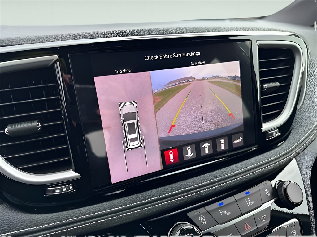 2026 Chrysler Pacifica