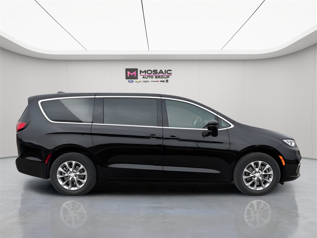 2026 Chrysler Pacifica