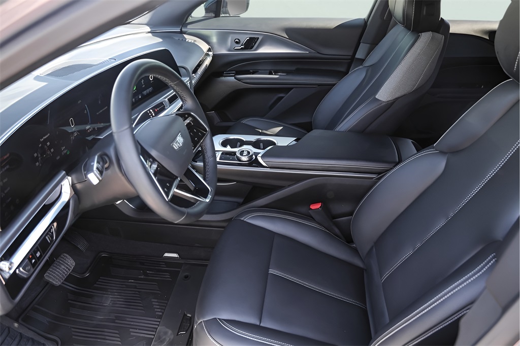 Used Car 2024 Cadillac Lyriq  Tech For Sale Under $40,000 In Austin, Texas