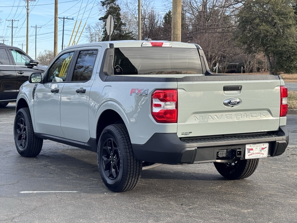 FordMaverick11
