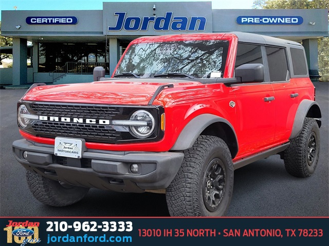 2022 Ford Bronco Wildtrak Advanced 4-Door 4WD