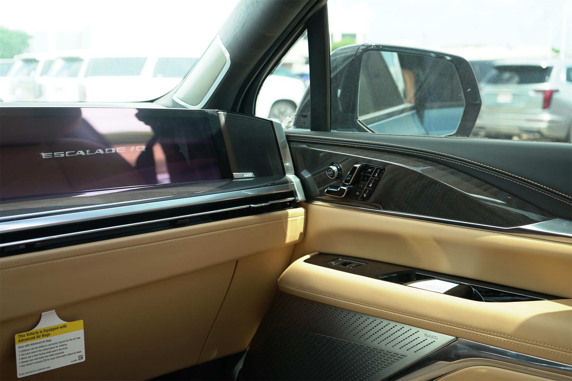 2025 Cadillac Escalade IQ Luxury 2 - 7