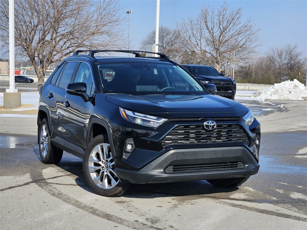 2024 Toyota RAV4 XLE Premium AWD