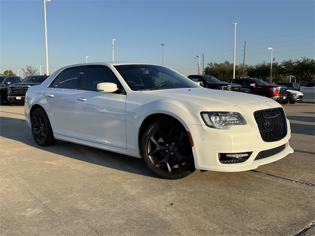 2022 Chrysler 300 Touring White at AutoSavvy Houston Southwest