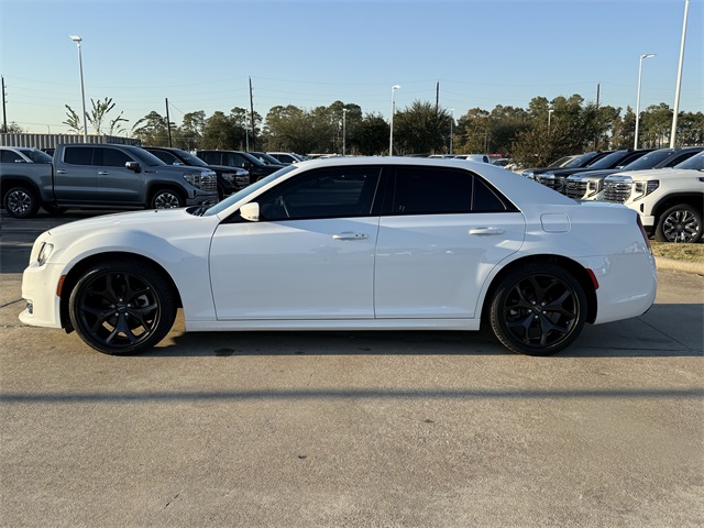 2022 Chrysler 300 Touring White at AutoSavvy Houston Southwest