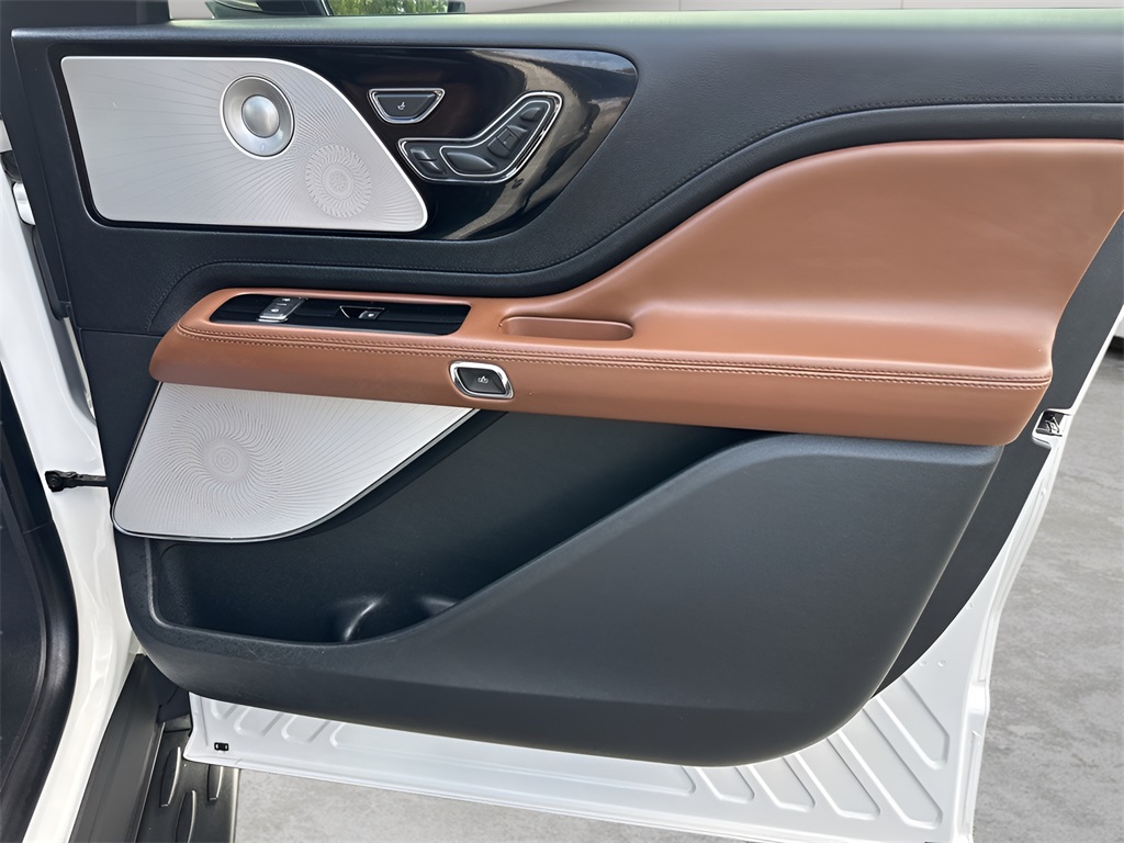 2021 Lincoln Aviator