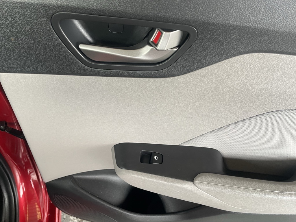 Thumbnail: 2019 Hyundai Accent - 27