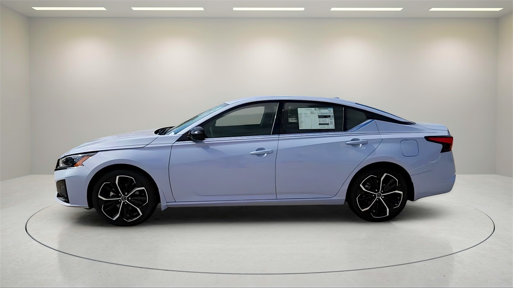 2025 Nissan Altima
