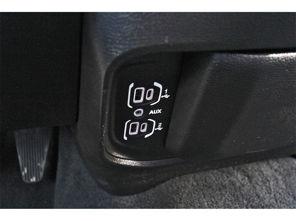 2022 Ram 2500 Big Horn White at South Houston Nissan