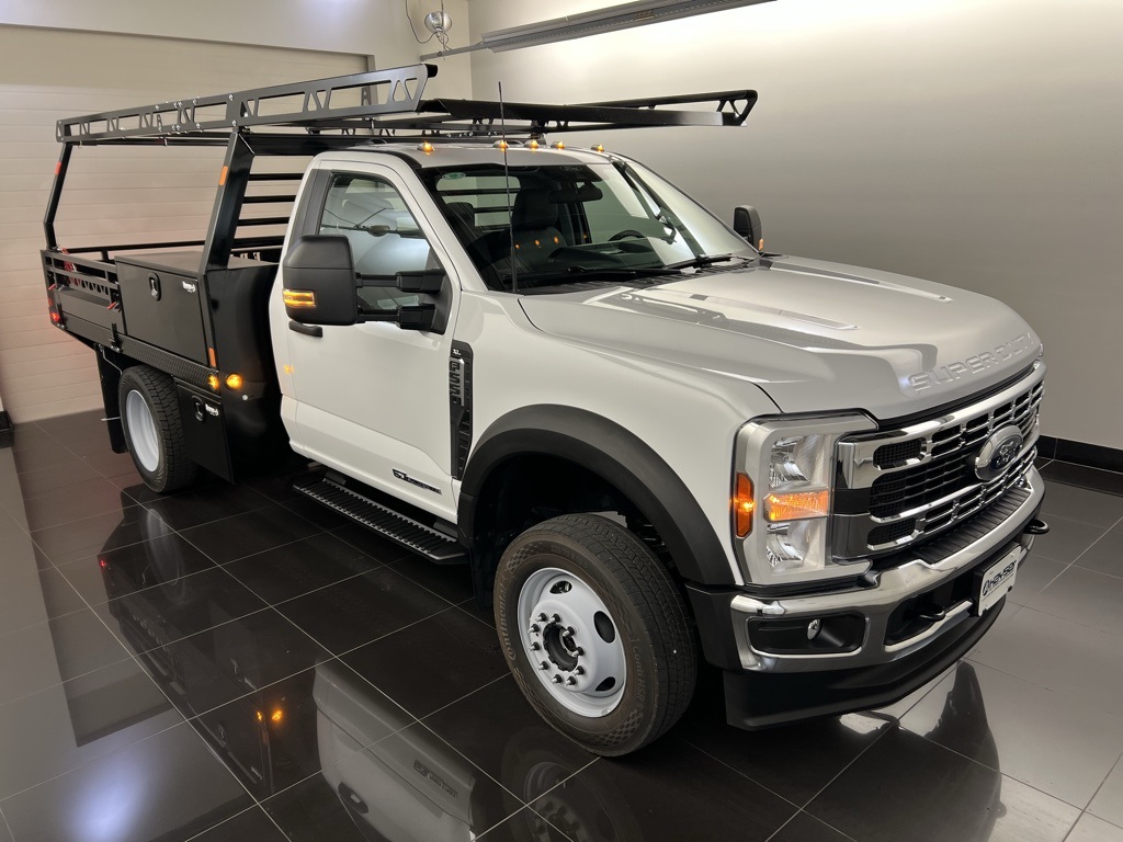 2025 Ford F-550SD XL