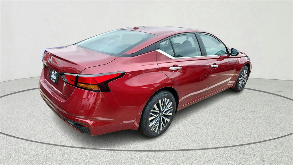 2025 Nissan Altima