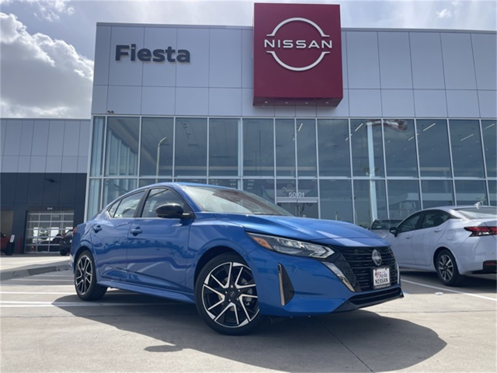 2025 Nissan Sentra SR FWD