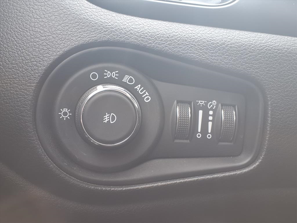 2023 Jeep Renegade Altitude Yellow at Mac Haik CDJR North Houston