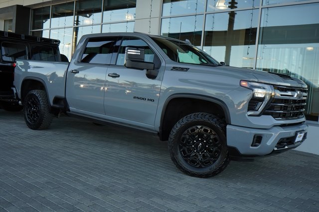 2024 Chevrolet Silverado 2500HD LTZ Crew Cab 4WD