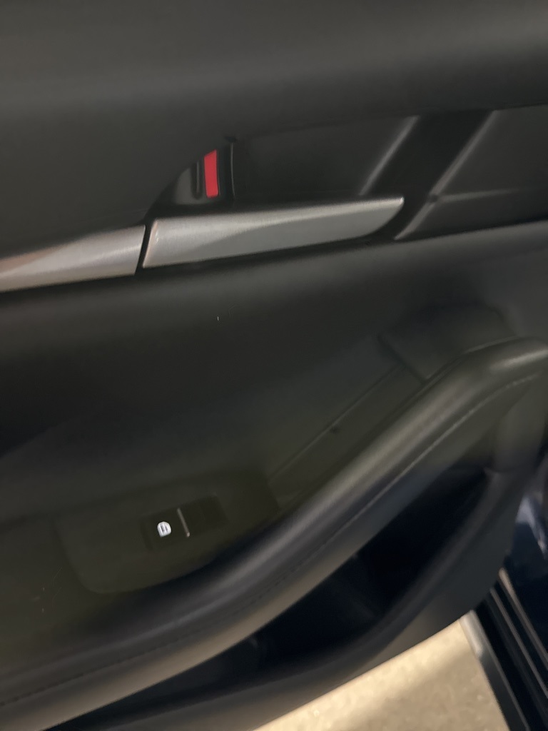 Thumbnail: 2022 Mazda Mazda3 - 22