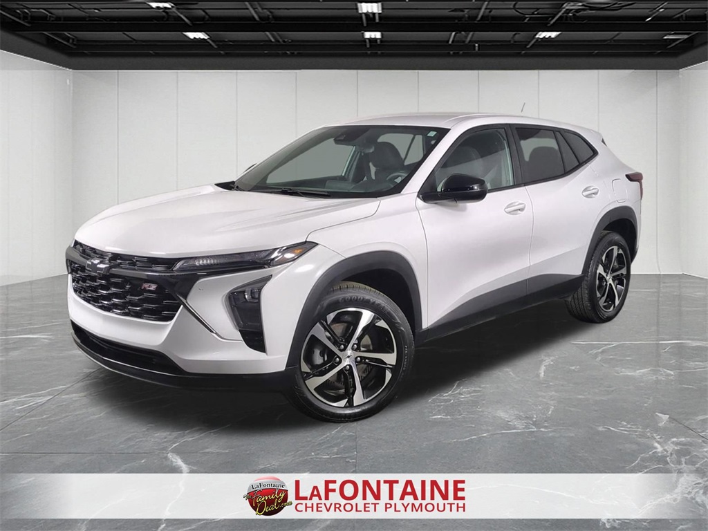 2024 Chevrolet Trax RS with 1RS FWD