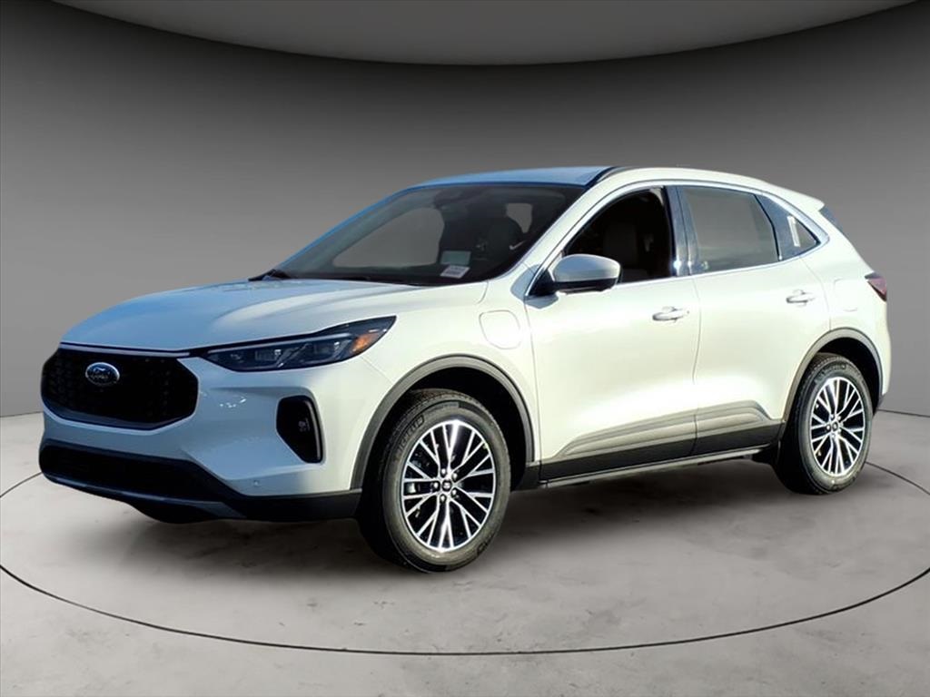 2026 Ford Escape Hybrid Plug-in FWD