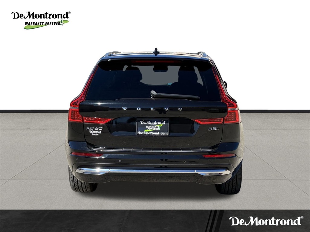 2022 Volvo XC60 B5 Inscription Black at Ultimate Motorsports