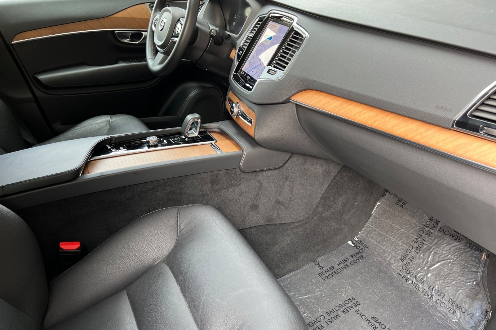 2023 Volvo XC90 Plus - Photo 18