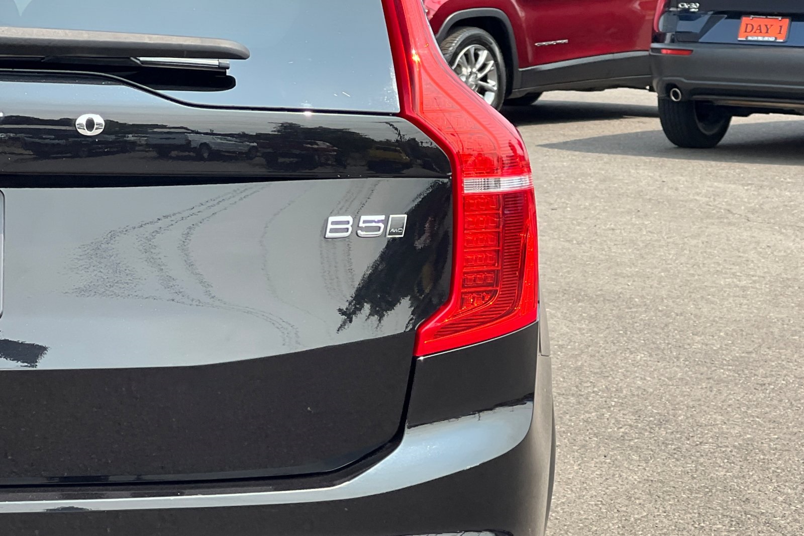 2023 Volvo XC90 Plus - Photo 28