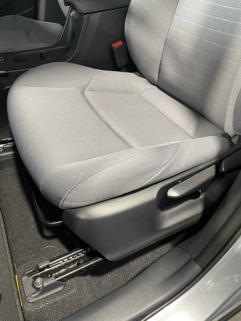 Thumbnail: 2026 Toyota Corolla Cross - 31