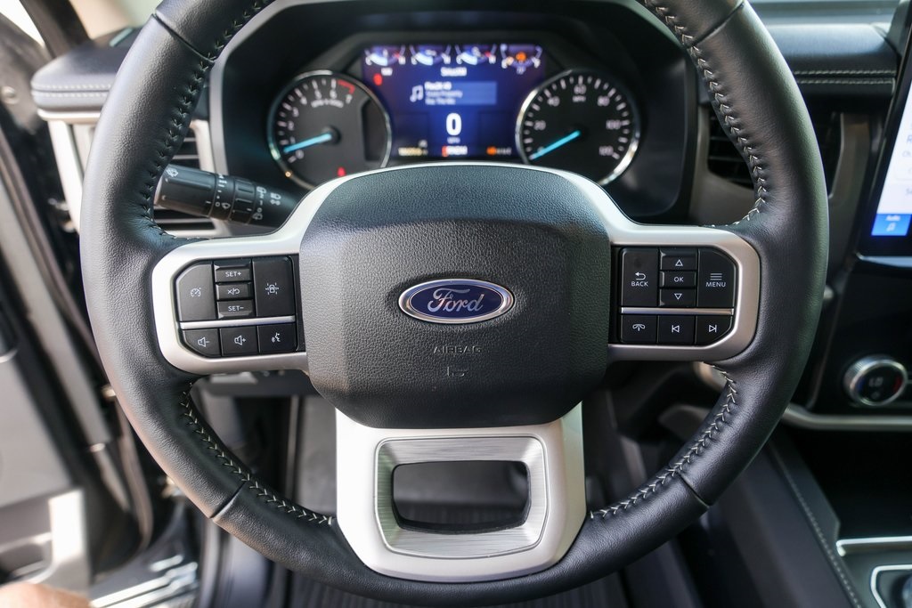 Used Car 2024 Ford Expedition  Xlt For Sale Under $50,000 In Austin, Texas