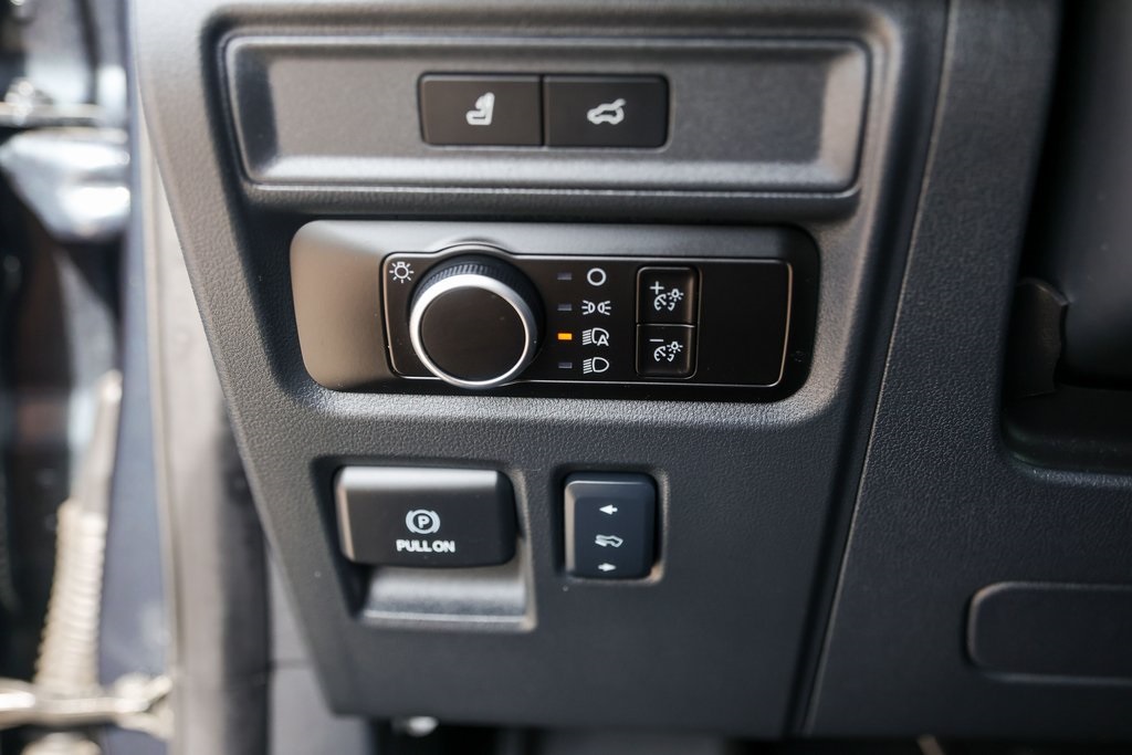 Used Car 2024 Ford Expedition  Xlt For Sale Under $50,000 In Austin, Texas