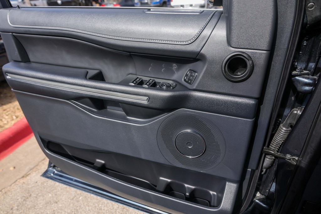 Used Car 2024 Ford Expedition  Xlt For Sale Under $50,000 In Austin, Texas