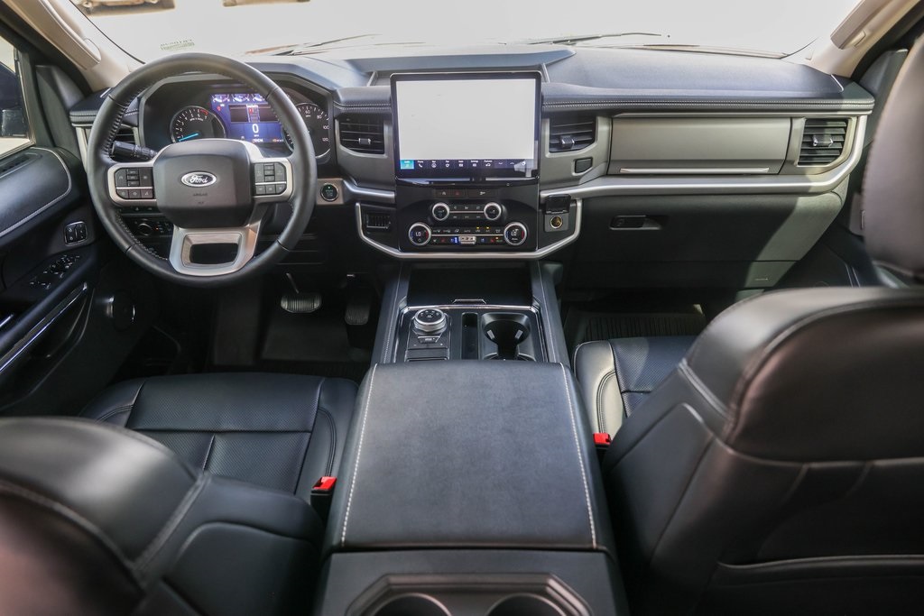 Used Car 2024 Ford Expedition  Xlt For Sale Under $50,000 In Austin, Texas