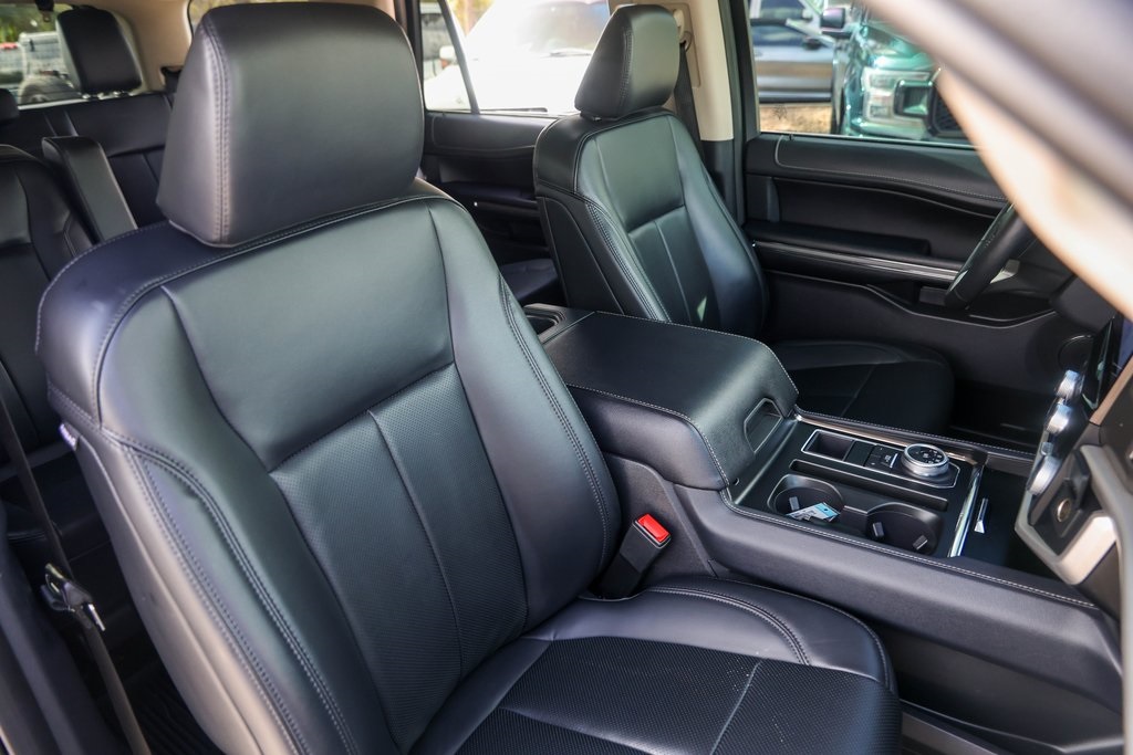 Used Car 2024 Ford Expedition  Xlt For Sale Under $50,000 In Austin, Texas