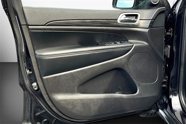 Used 2019 Jeep Grand Cherokee For Sale in Gloucester, MA