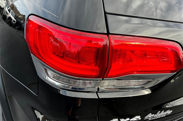 Used 2019 Jeep Grand Cherokee For Sale in Gloucester, MA