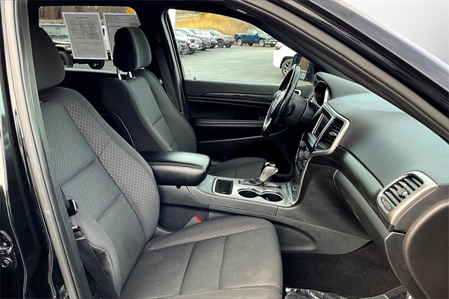 Used 2019 Jeep Grand Cherokee For Sale in Gloucester, MA