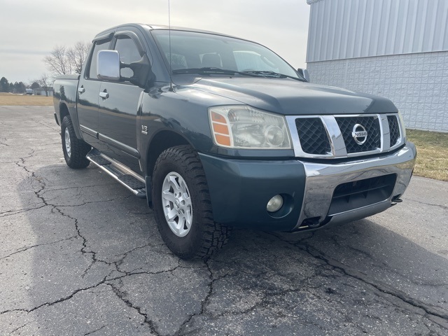 2004 Nissan Titan SE Crew Cab 4WD
