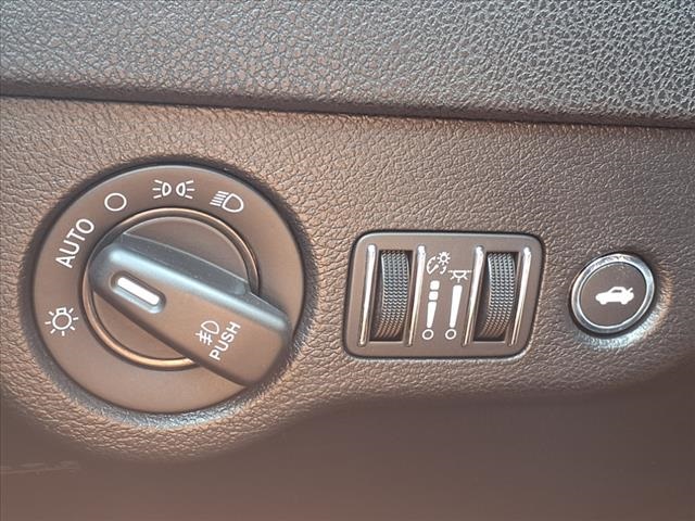 2022 Dodge Charger SXT Silver at Texan Dodge Chrysler Jeep Ram