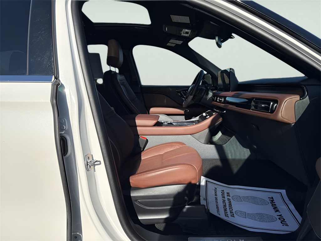 2025 Lincoln Aviator