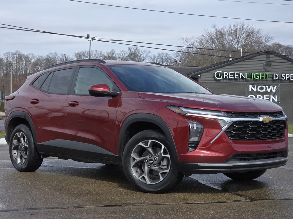 2024 Chevrolet Trax LT FWD