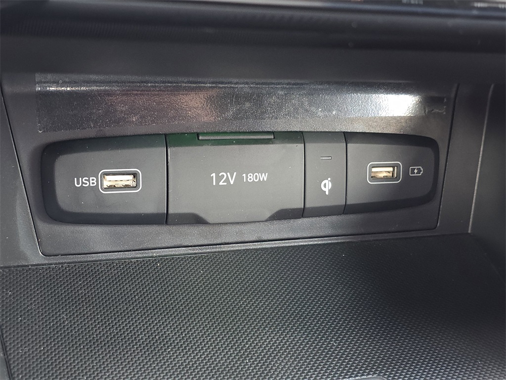 2024 Hyundai Tucson Hybrid Limited White at Baytown Hyundai