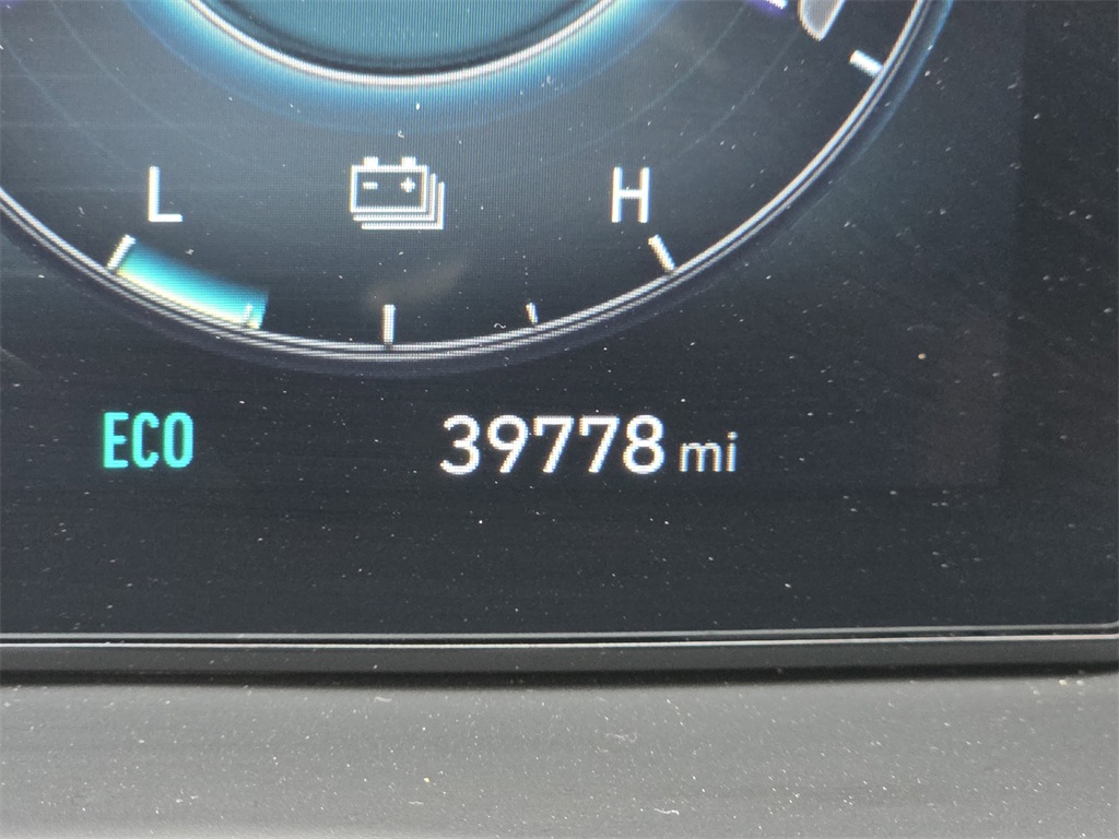 2024 Hyundai Tucson Hybrid Limited White at Baytown Hyundai