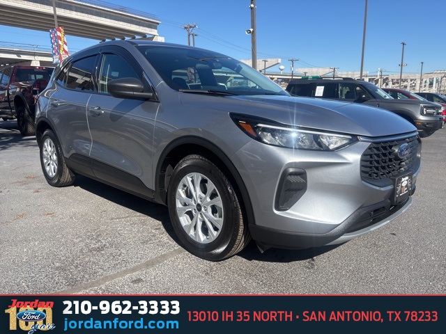 Used Car 2023 Ford Escape  Active For Sale Under $25,000 In San Antonio, Texas