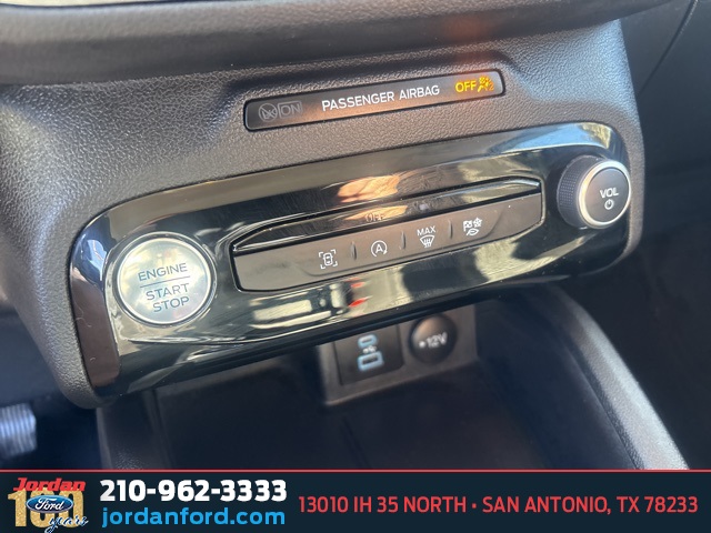 Used Car 2023 Ford Escape  Active For Sale Under $25,000 In San Antonio, Texas