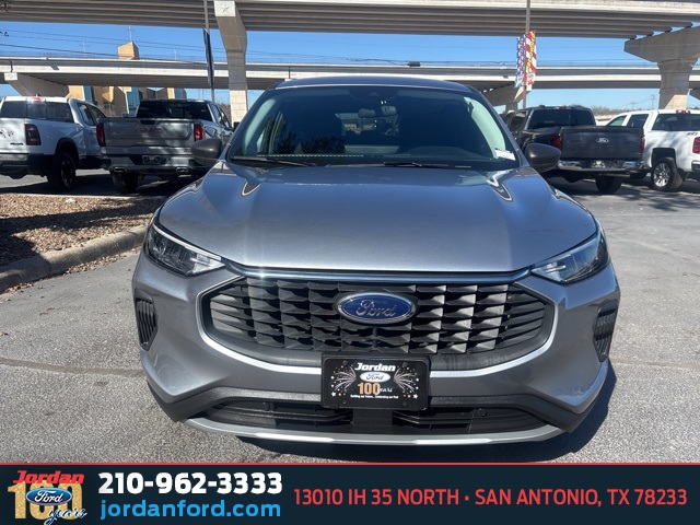 Used Car 2023 Ford Escape  Active For Sale Under $25,000 In San Antonio, Texas
