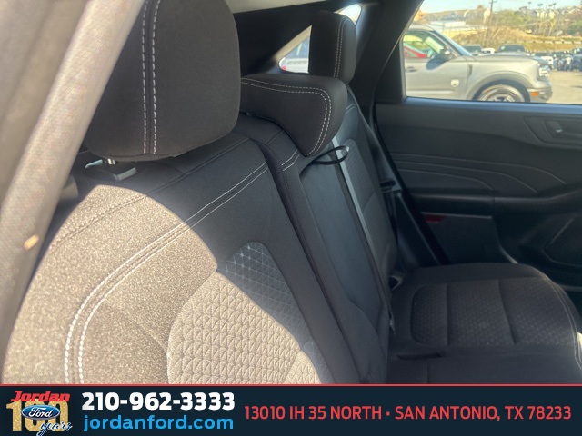Used Car 2023 Ford Escape  Active For Sale Under $25,000 In San Antonio, Texas