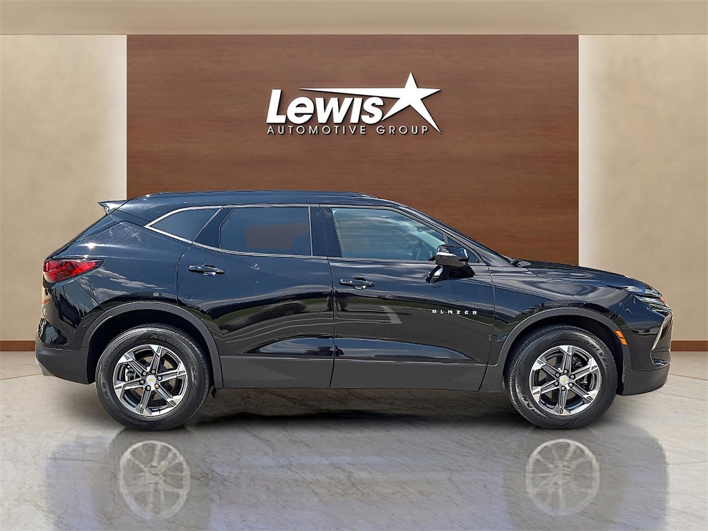Used 2023 Chevrolet Blazer For Sale in Farmington, AR