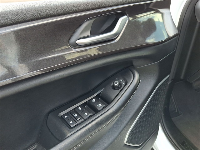 2022 Jeep Grand Cherokee L Laredo for sale at PATRIOT CHEVROLET OF WARMINSTER