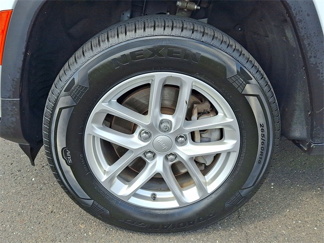 2022 Jeep Grand Cherokee L Laredo for sale at PATRIOT CHEVROLET OF WARMINSTER