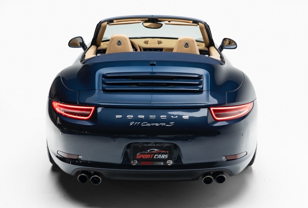 2015 Porsche 911 - Thumbnail 8